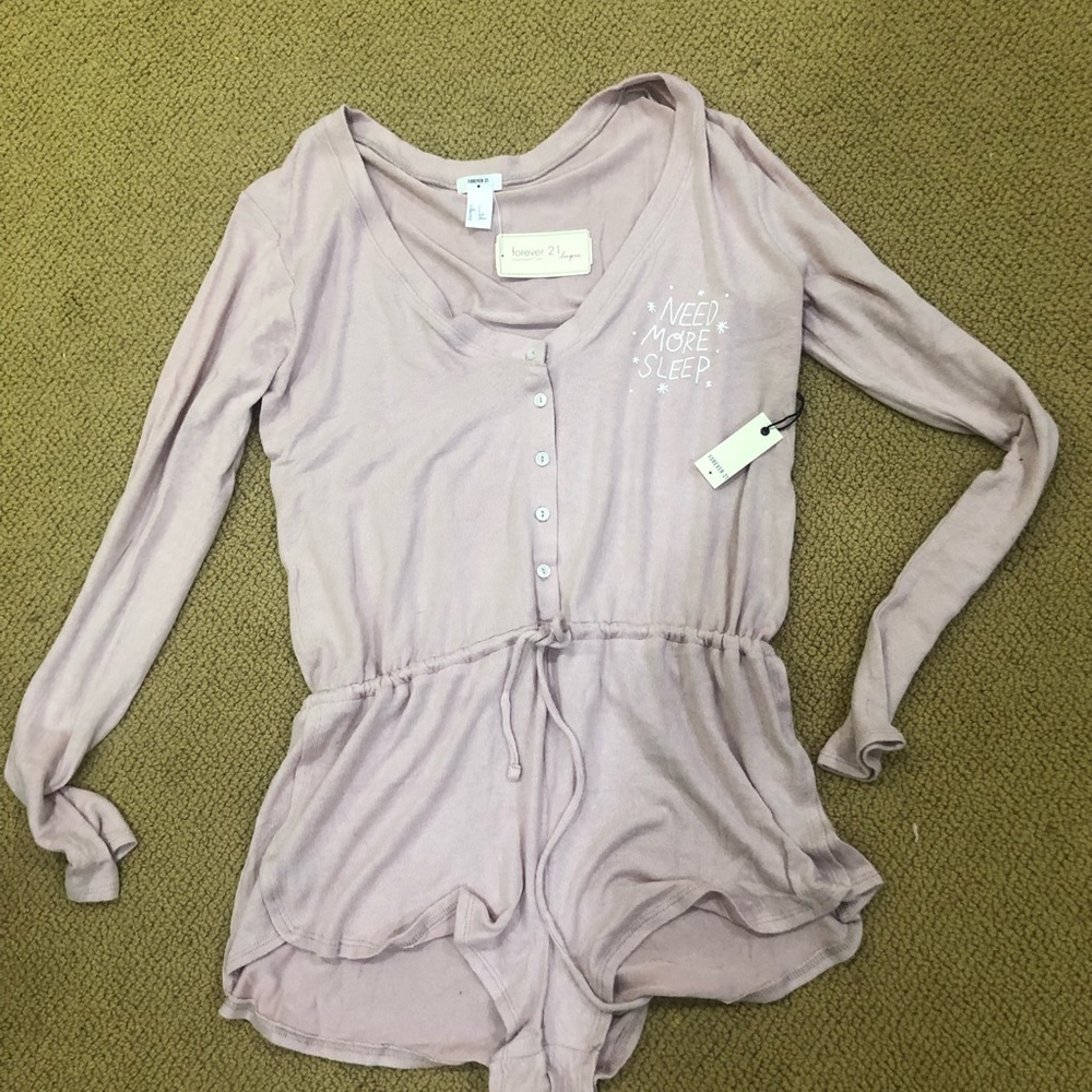 Sleepwear pink